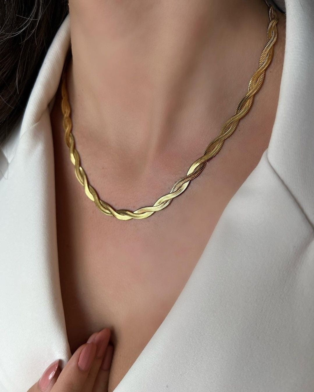 Kate Golden Necklace