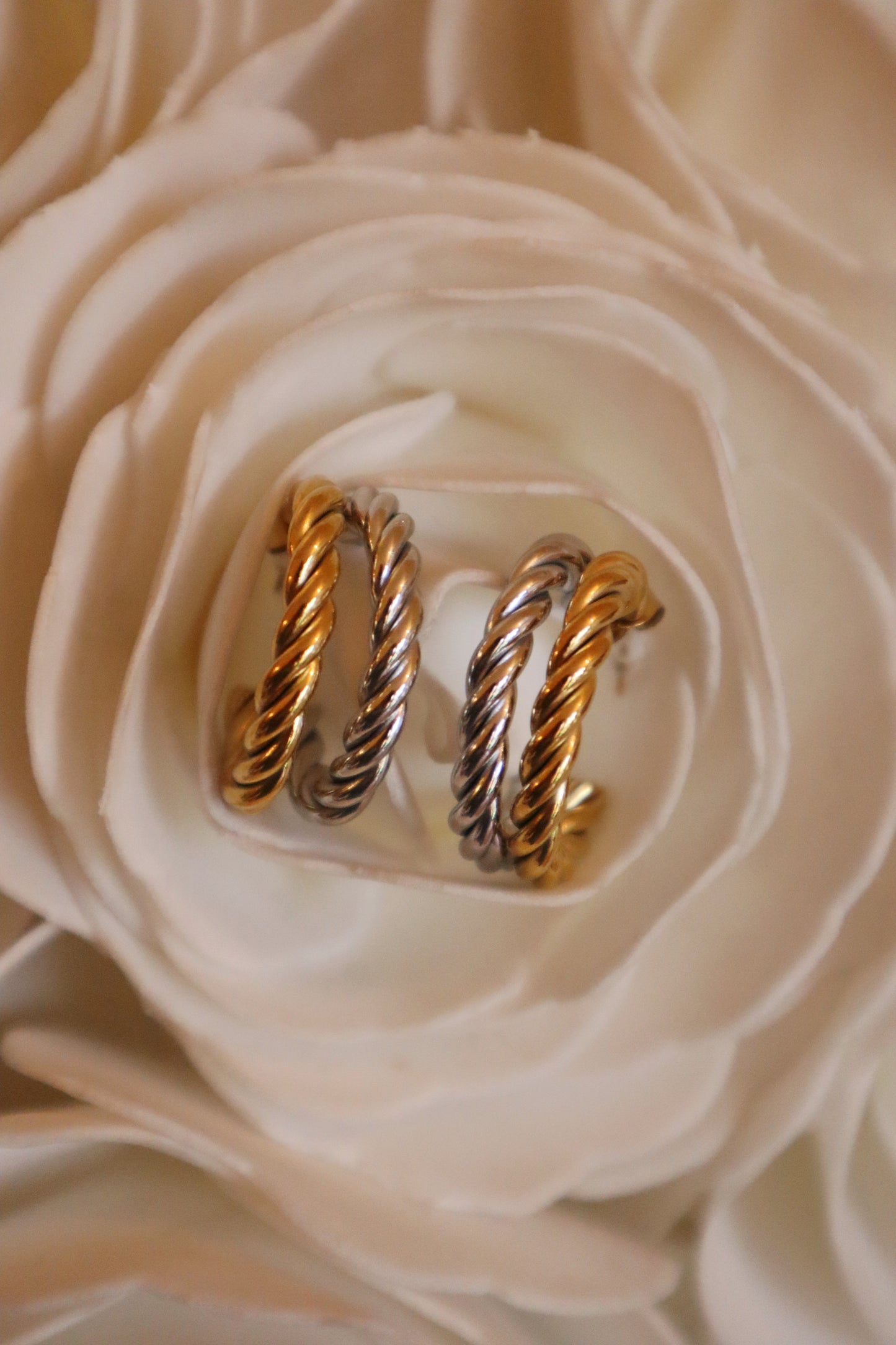 Twist Golden & Silver