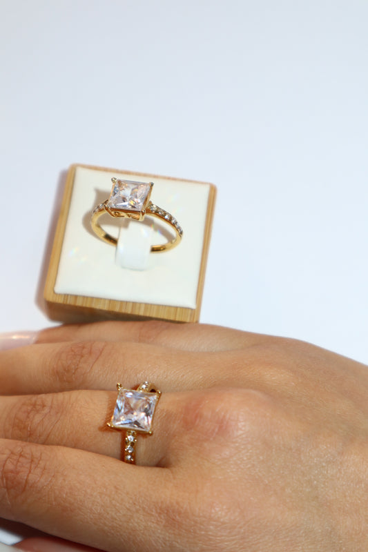 Eleanor Ring