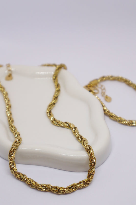 Capri D'Oro- Necklace